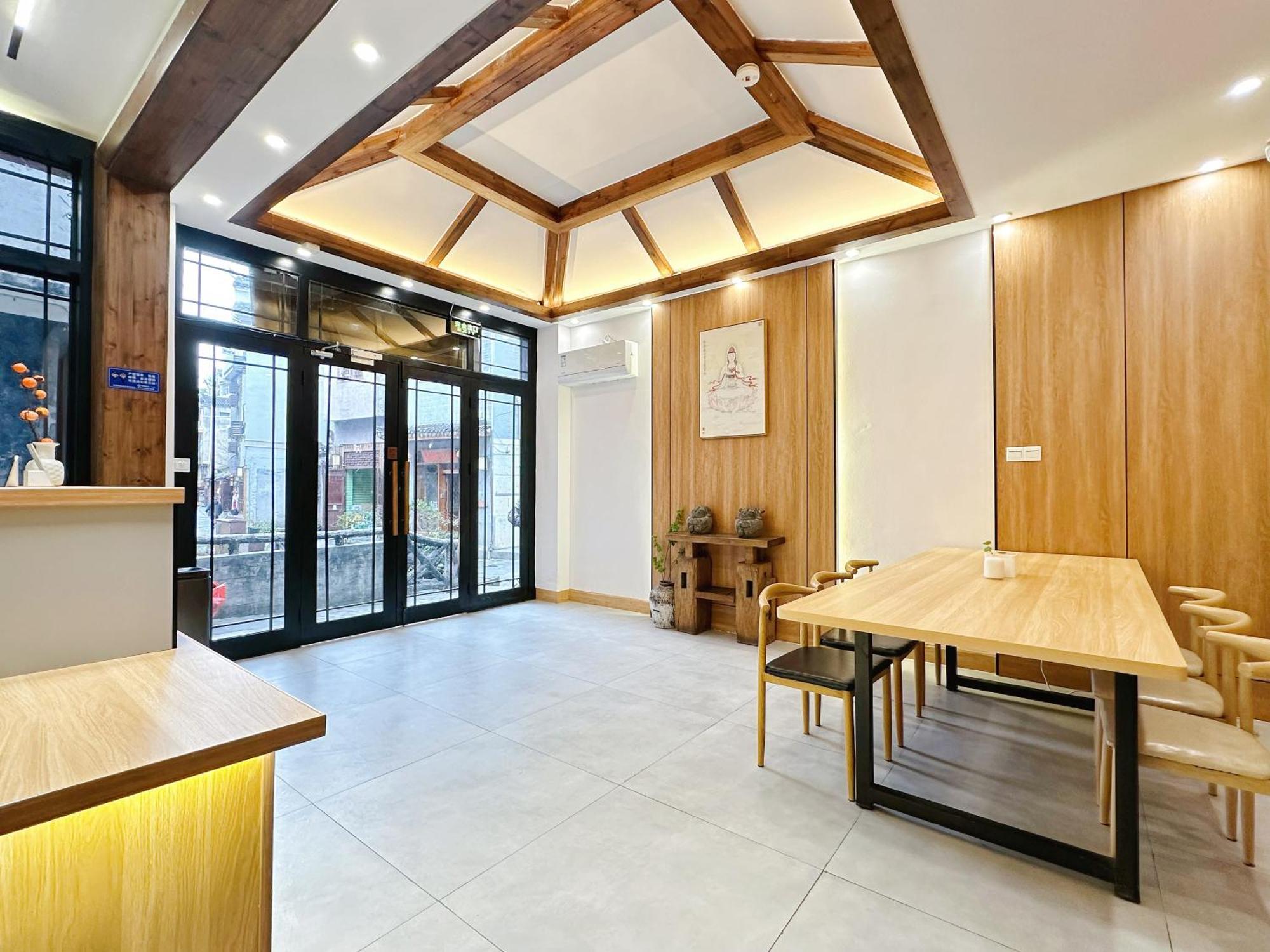 Hemu House Hotel Фенян Екстериор снимка